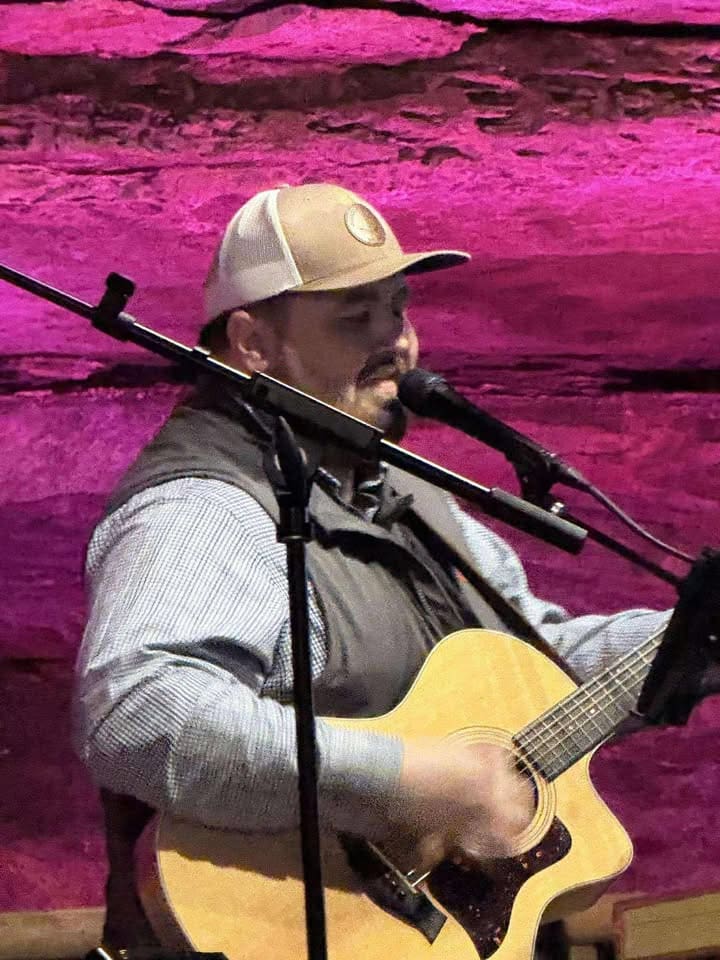 Jesse Widner live at the Farm Lounge in Cullman AL