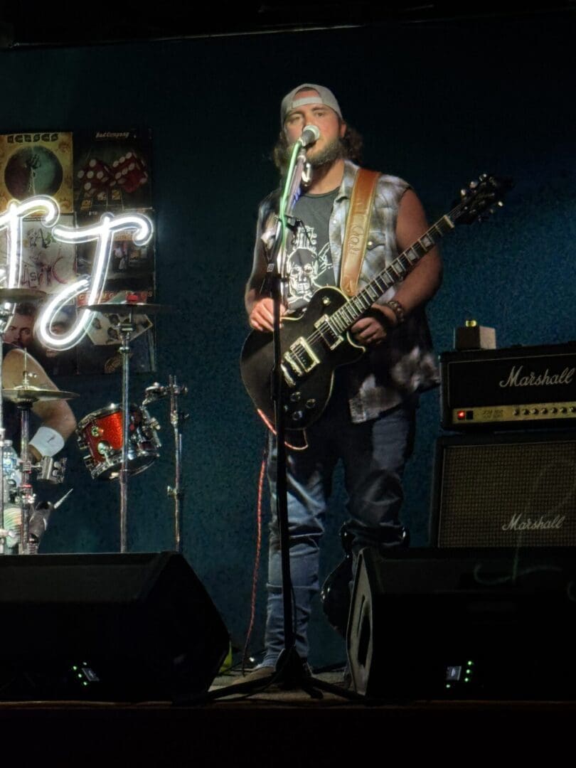 Bukcshot live at the Spott