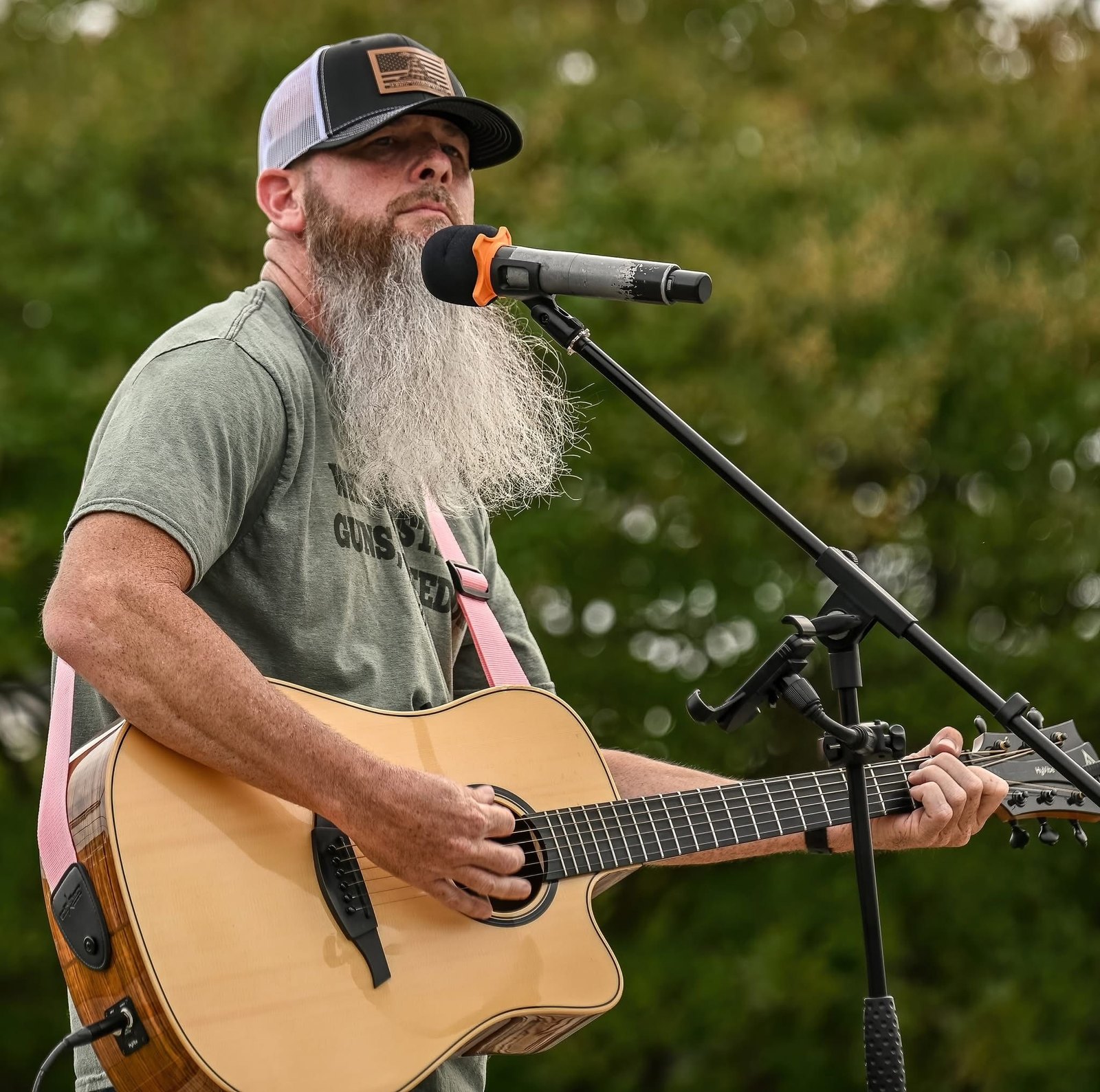 Jason Higginbotham at Valley Tavern