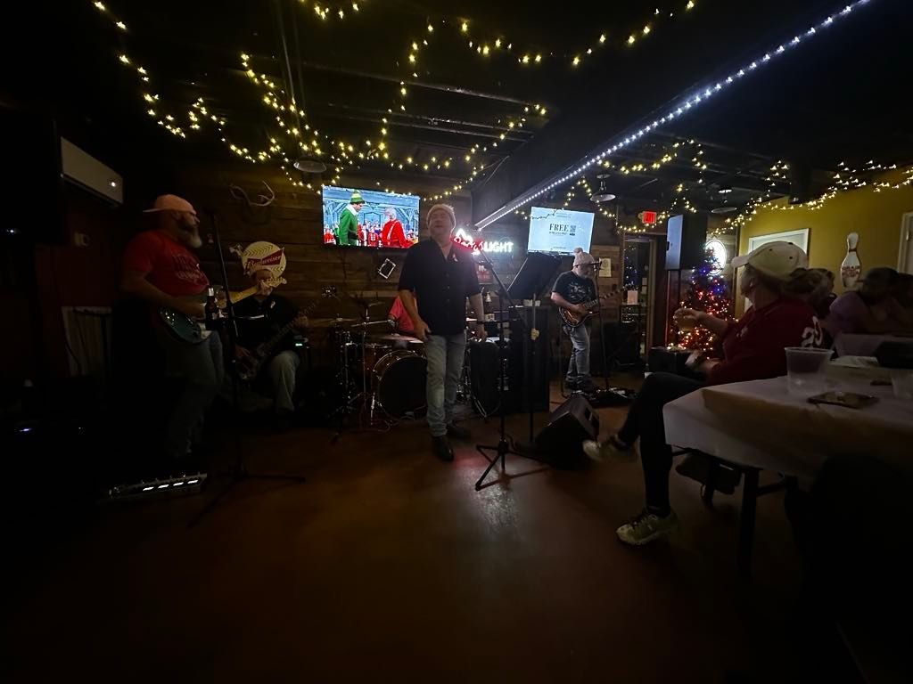 Twice As Thick at Valley Tavern